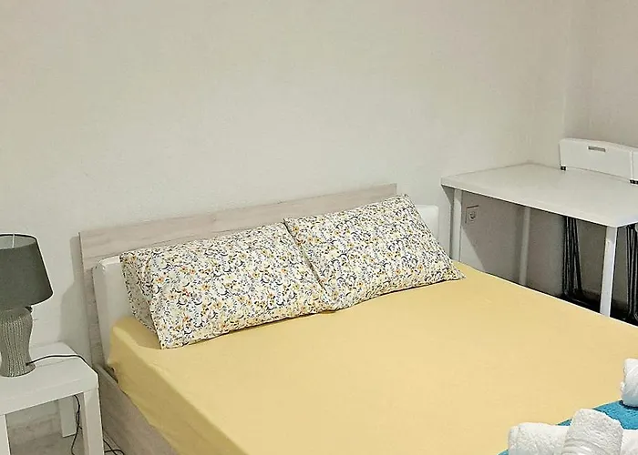 Soli Apartment Неи-Эпиватай