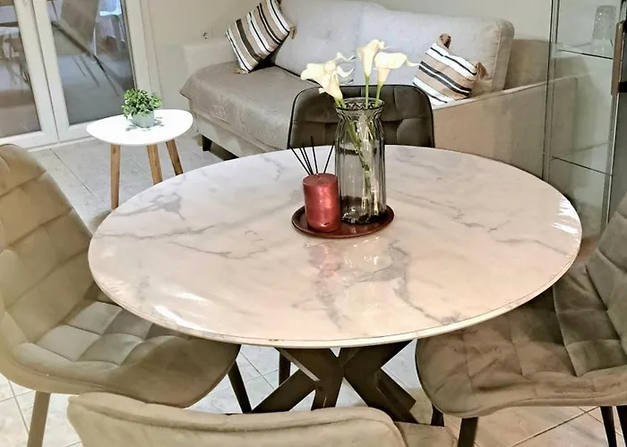 Soli Apartment Апартаменты Неи-Эпиватай